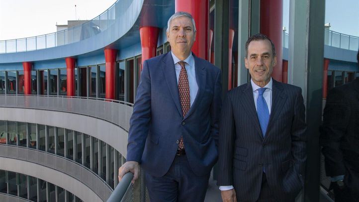 José Vicente de los Mozos, presidente del Comité Ejecutivo de Ifema Madrid, junto a Juan Arrizabalaga, nuevo director general de Ifema Madrid