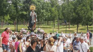 Los extremeños celebran en Madrid la Virgen de Sopetrán
