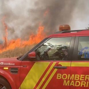 Sofocado un incendio de pastos en Tres Olivos