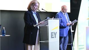 Madrid rechaza la propuesta del Gobierno y aplicará su propio modelo de residencias