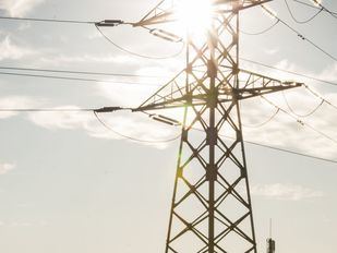 El precio de la luz baja un 9 por ciento este domingo