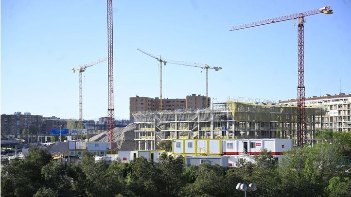 Obras en los antiguos terrenos del Vicente Calderón.