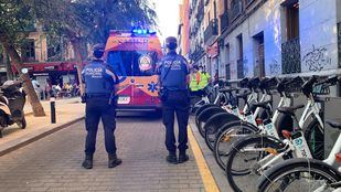 Grave un hombre de 60 años al sufrir un golpe de calor en la plaza del Dos de Mayo
