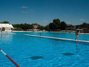 Grave por ahogamiento un joven en las piscinas del Puerta de Hierro