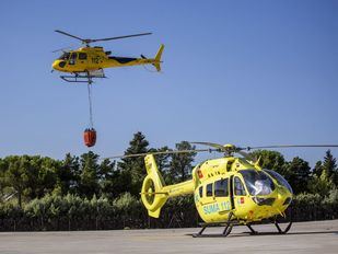 Desalojado de forma preventiva el tanatorio de la Paz por un incendio de pastos en Tres Cantos
