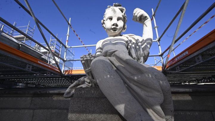 El programa 'Abierto por restauración' permitirá a madrileños y turistas disfrutar de la Puerta de Alcalá desde otra perspectiva