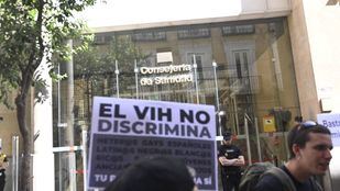 Exigen el fin de la "exclusión sanitaria" a personas con VIH en situación irregular