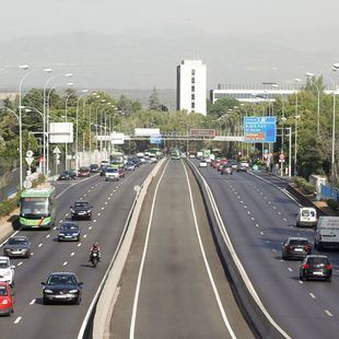 Cortes de carriles en la A-6 desde el lunes