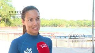 Lago de Casa de Campo acoge una nueva modalidad de yoga "sobre el agua"