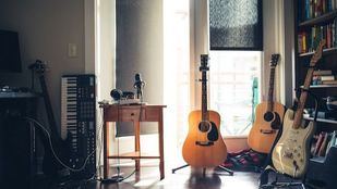 La canción del verano de 2022 lleva a muchos madrileños a apuntarse a clases online de música