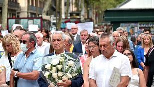 Barcelona y España recuerdan a las víctimas del 17-A
