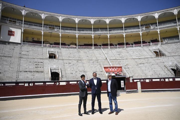 Enrique López presenta al Consejo de Administración del Centro de Asuntos Taurinos (CAT) el cartel de la Feria de Otoño de la Plaza de Toros de Las Ventas