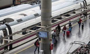 Renfe lanza el nuevo Puente AVE, que permite adelantar o retrasar gratis la hora del viaje el mismo día