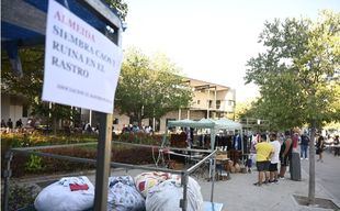 Los puestos de la plaza Vara del Rey se trasladan con protesta