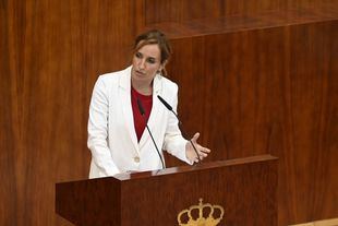 Mónica García asume la carrera electoral e intensifica su ofensiva a Ayuso