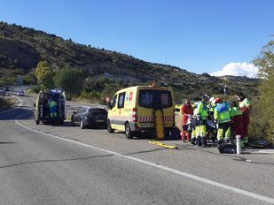Dos heridos graves tras perder el control de su moto en Villar del Olmo