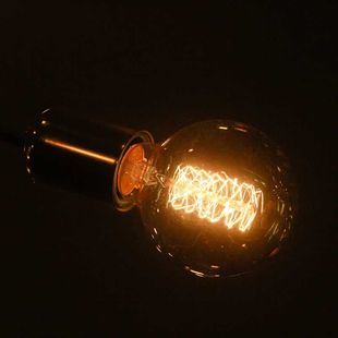 El precio de la luz continúa bajando este domingo