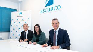Asearco y MicroBank firman un convenio de colaboración para incentivar el autoempleo y la actividad emprendedora