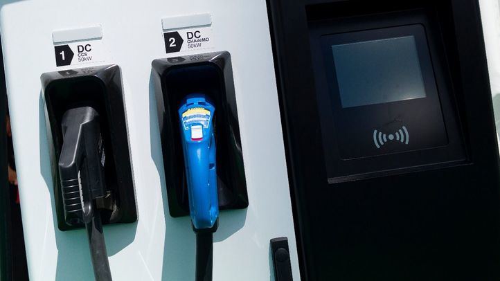 Punto de recarga de vehículos eléctricos