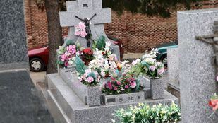 La EMT refuerza desde este sábado las líneas a los cementerios