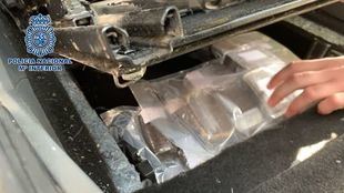 Cae una banda de traficantes que distribuían la droga en huecos ocultos de coches