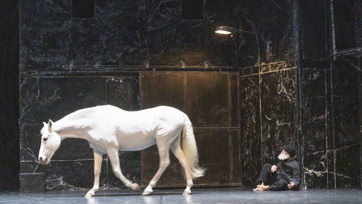 'Falaise' en los Teatros del Canal