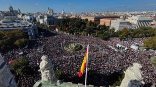 Más de 200.000 personas marchan en Madrid para defender la sanidad pública