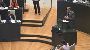 Almeida y Villacís culpan a Ortega Smith y no a Vox del "chantaje" a los Presupuestos: "Practica el matonismo"