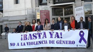 Más Madrid y PSOE 'corrigen' a Almeida sobre la fallida declaración institucional del 25N