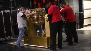 Los bombos del Sorteo de la Lotería de Navidad, en el Teatro Real