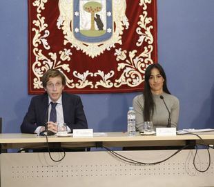 Almeida y Villacís avivan su crítica a Ortega Smith: "Es aliado de Sánchez contra Madrid"