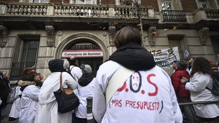 Encierro del comité de huelga de médicos y pediatras