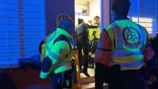 Un hombre mata a puñaladas a la hija de su expareja y se autolesiona