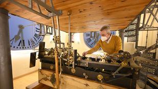 Cuenta atrás para dar la bienvenida al 2023 desde el reloj de la Puerta del Sol