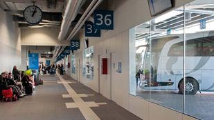 Un nuevo título multiviaje permitirá viajar gratis en autobuses de titularidad estatal