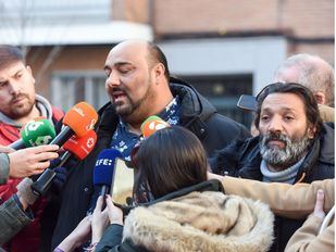 Los familiares de Ángel Fernández, a la espera de que les confirmen si los restos encontrados son del niño