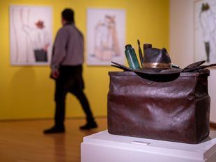 Alcalá inaugura una retrospectiva de Eduardo Úrculo