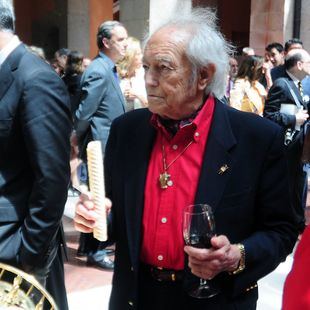 Fallece el escultor Santiago de Santiago a los 97 años