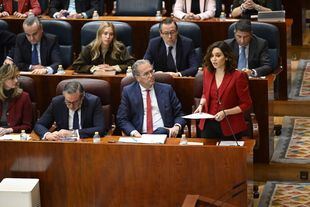 Ayuso promete una residencia para pacientes de ELA si gana en mayo