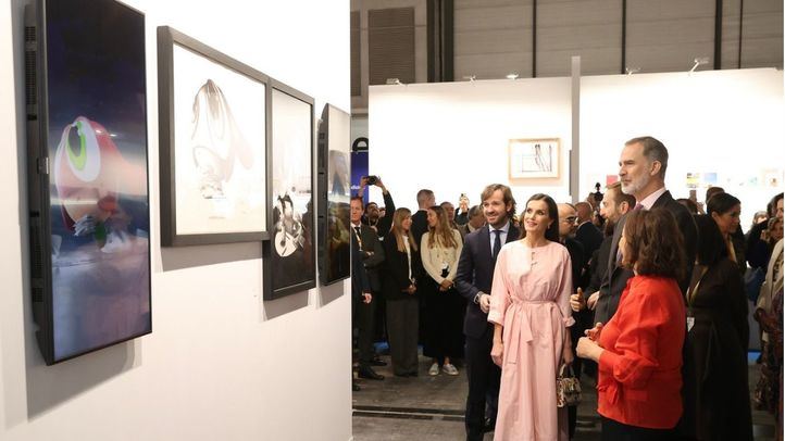 Los Reyes inauguran ARCO 2023 en Ifema.
