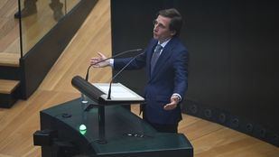 Almeida carga a Sánchez los números rojos de Cibeles