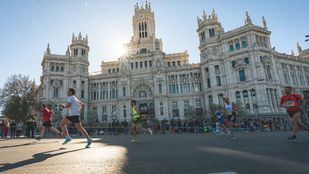 Cerca de 19.000 corredores han disputado el Movistar Madrid Medio Maratón