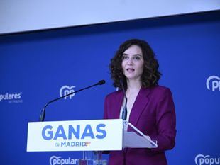Ayuso abre la puerta a incorporar figuras de Vox a su lista "con mesura"