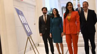 Villacís reclama competencias para construir institutos y plantea un Museo de la Fotografía