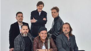 PREMIO MADRID A TODA UNA VIDA | Álvaro Urquijo (Los Secretos): "Hemos tenido baches, pero el público siempre nos ha rescatado"