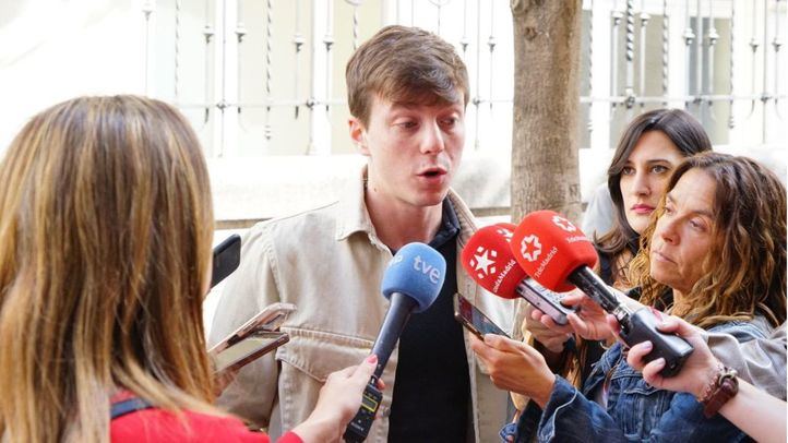 Edu Rubiño presenta el plan sobre salud mental y educación.