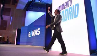 El calendario de Almeida hasta las vacaciones: medidas inmediatas y Presupuestos en el aire