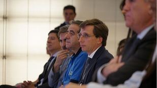 Almeida asegura plaza a Aniorte en un Gobierno "reducido" aún sin nombres