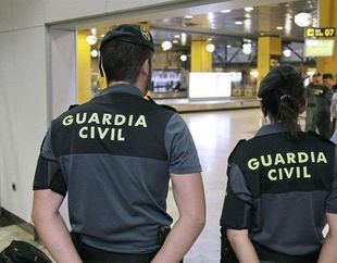 Agentes de la Guardia Civil