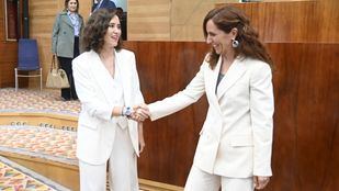 La oposición vela armas para el debate de investidura: “Ayuso dedica más tiempo a Bildu que a profes y pediatras”